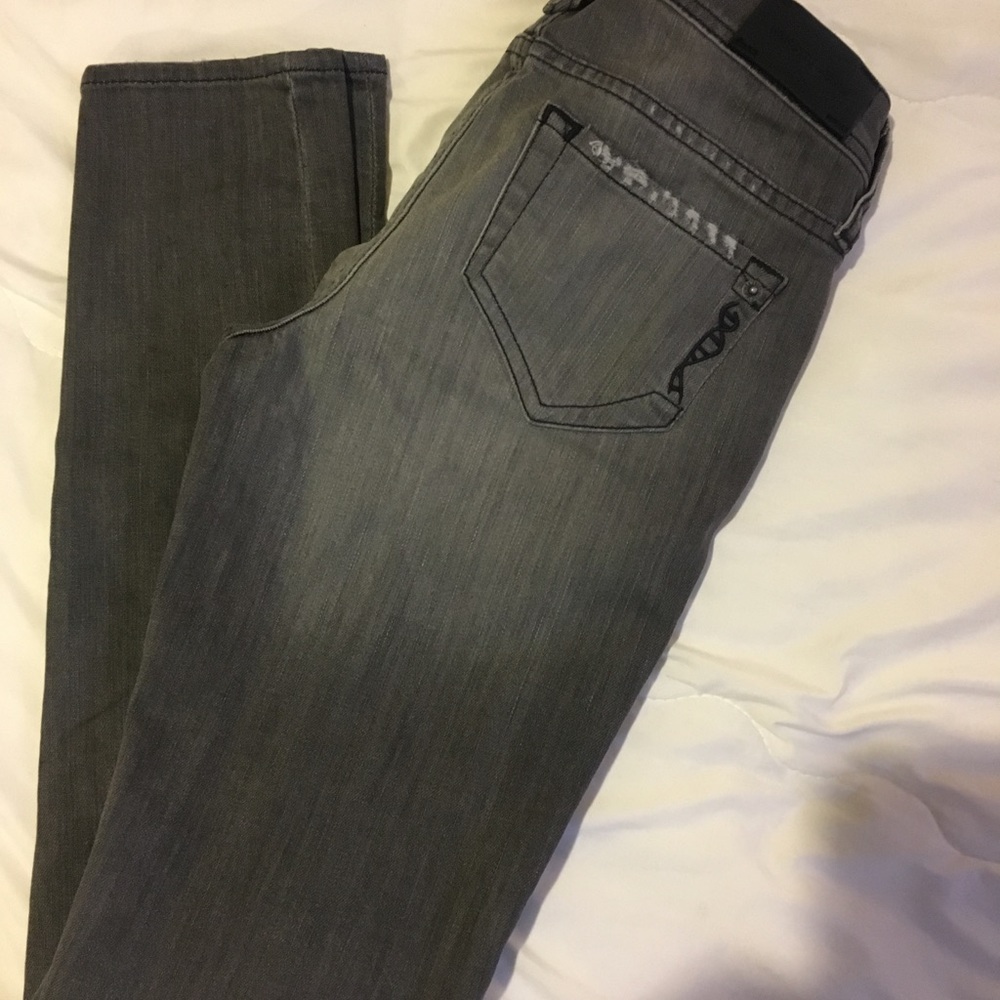 Generic denim - Picture 4 of 4